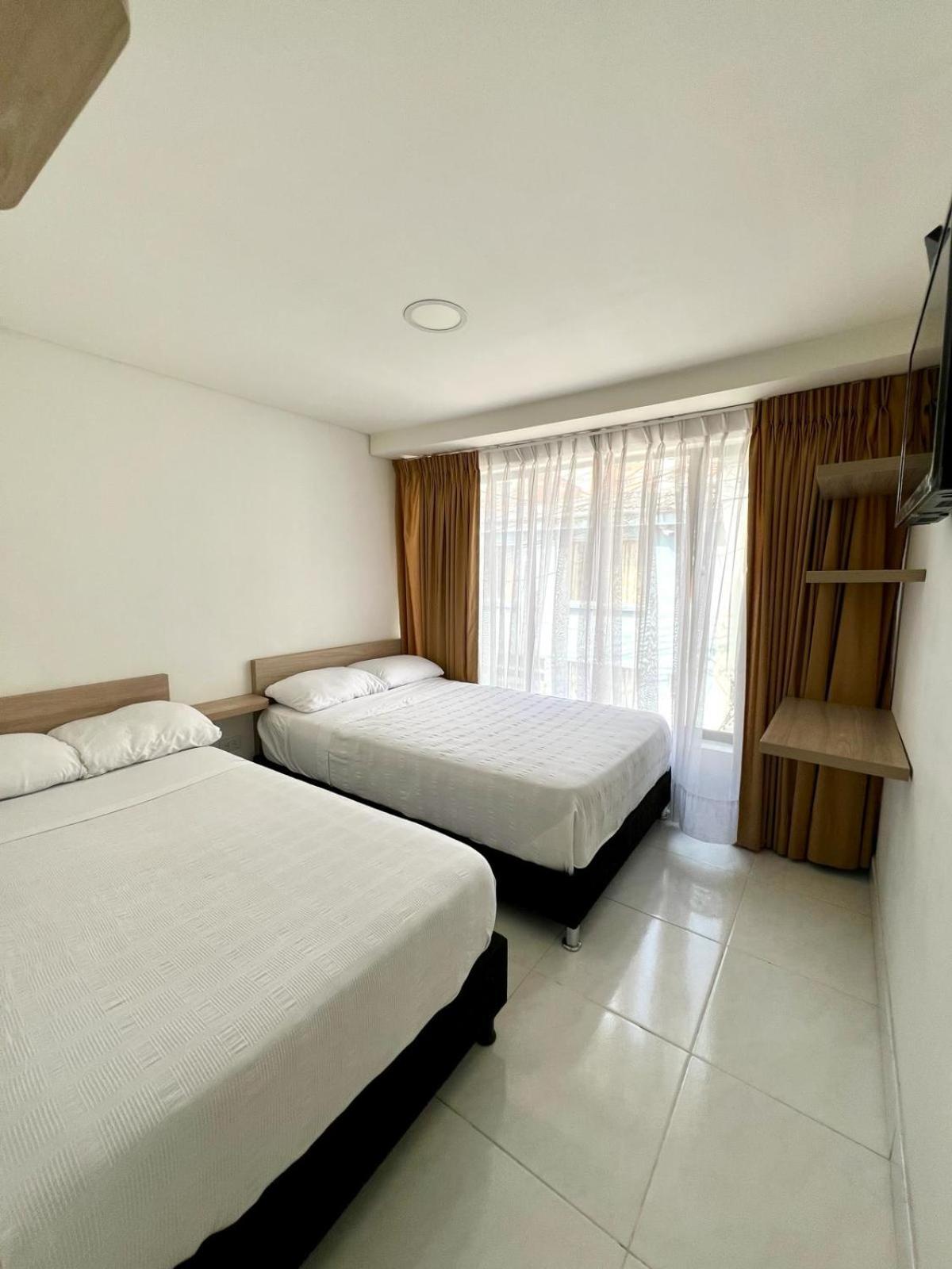 Hotel Adel Manizales Buitenkant foto